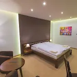 Arkada Hotel 3*